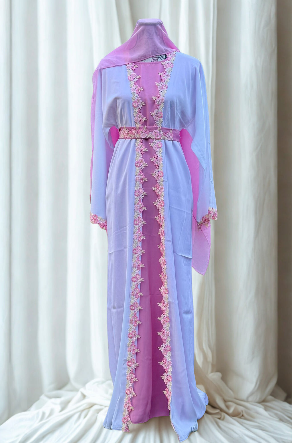Abaya Maya