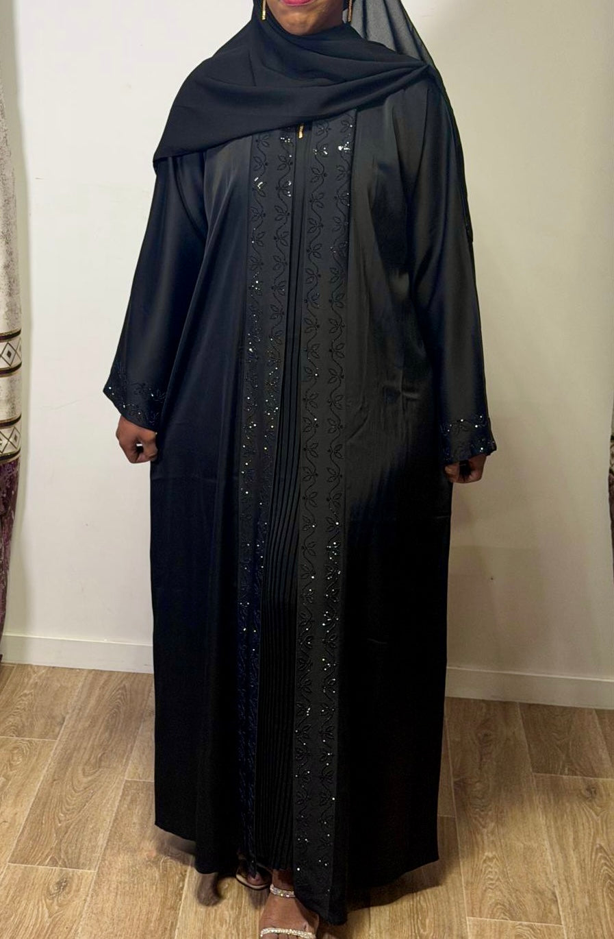 Shop by Lyah – Abaya Sultana – Noir