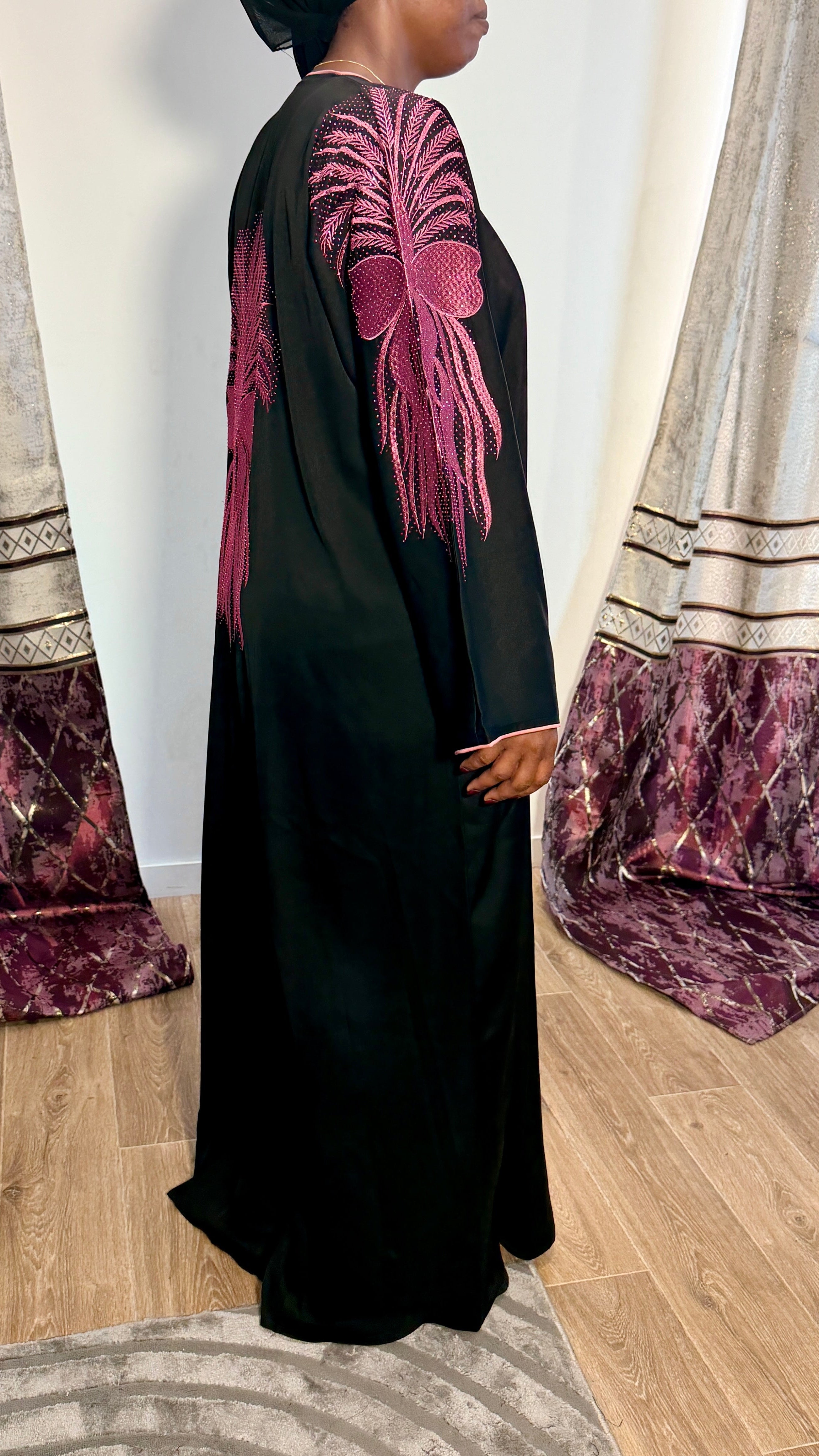 Abaya Analya