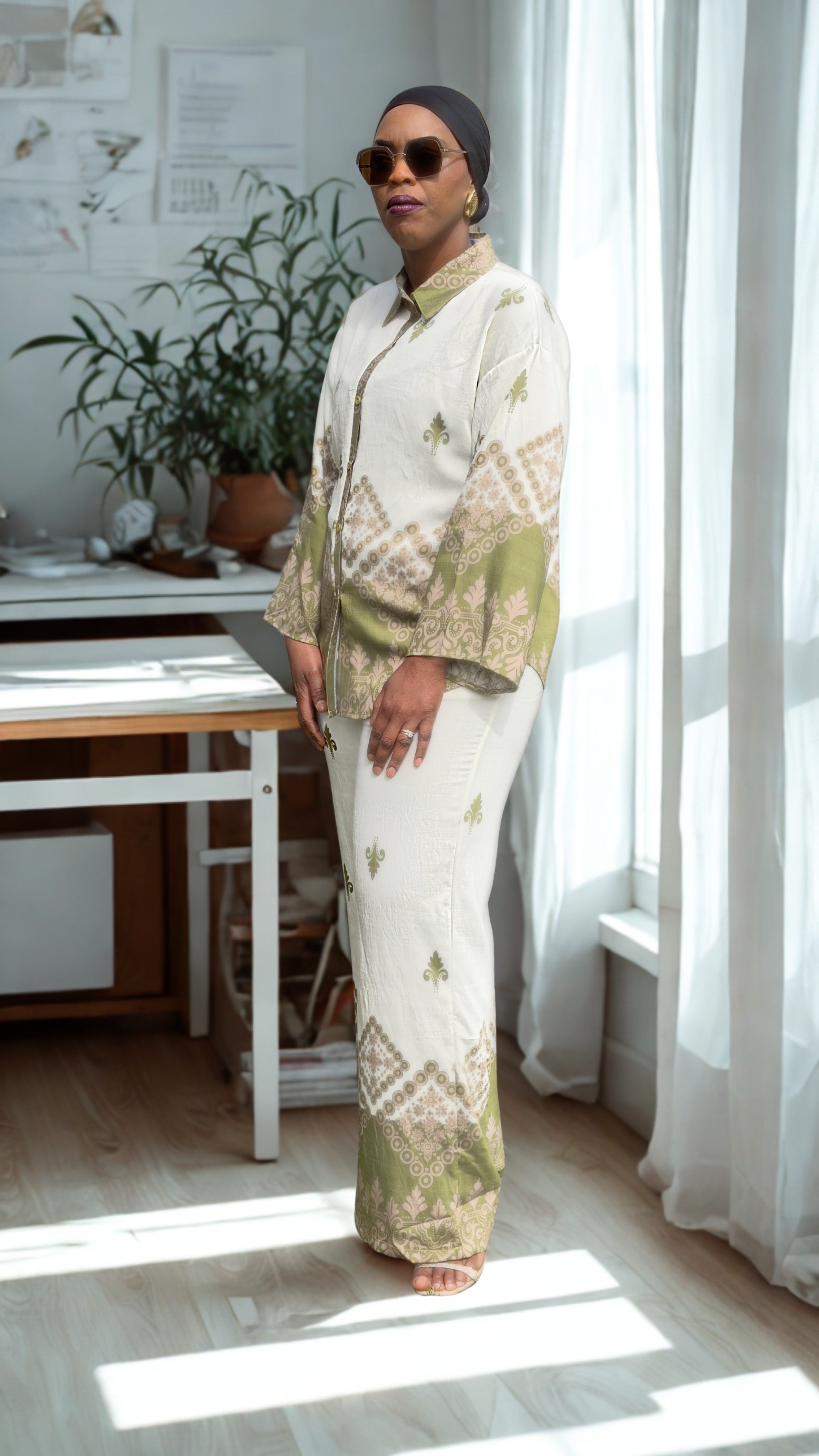 Ensemble en lin avec motifs