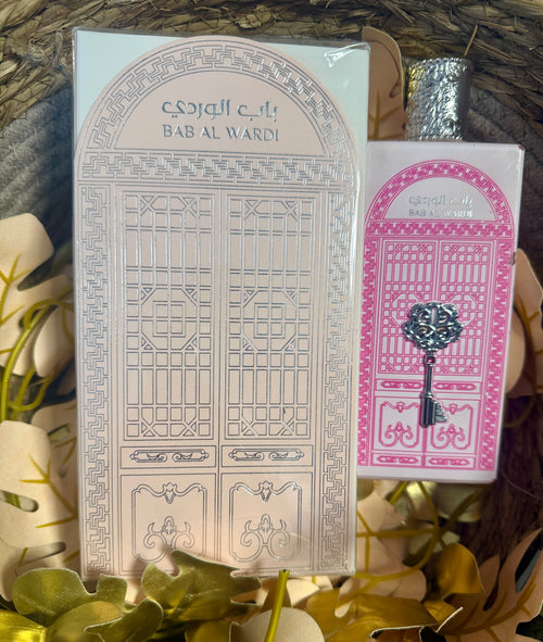 Shop by Lyah – Bab Al Wardi - Ard Al Zaafaran Eau de Parfum Femme – Rose / Blanc
