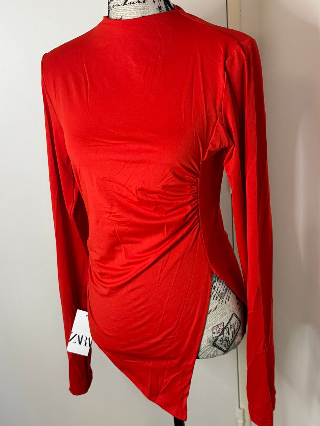 Top femme Lidya rouge – détail du tissu
