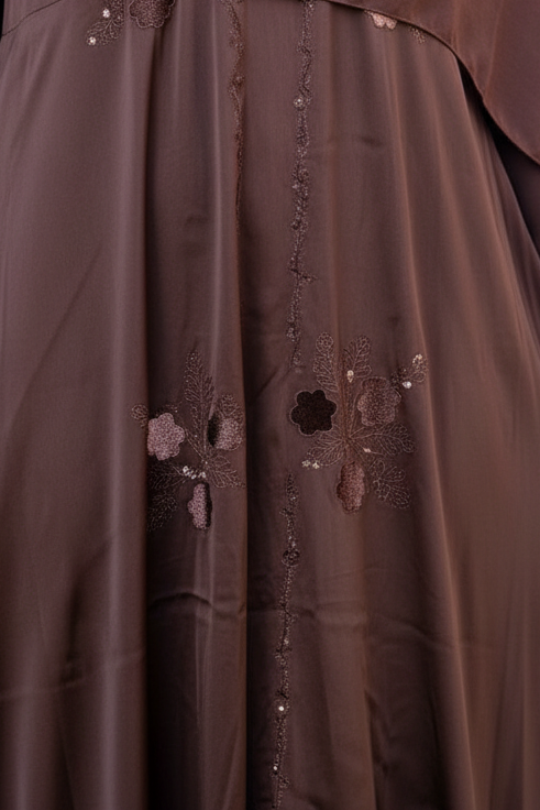 Abaya femme Malika marron clair – vue portée