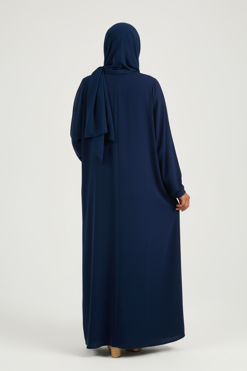 Abaya femme Neyla bleu nuit – vue de dos, coupe fluide