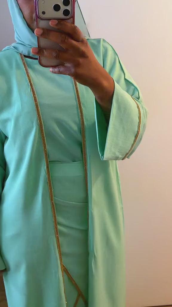 Abaya Nour