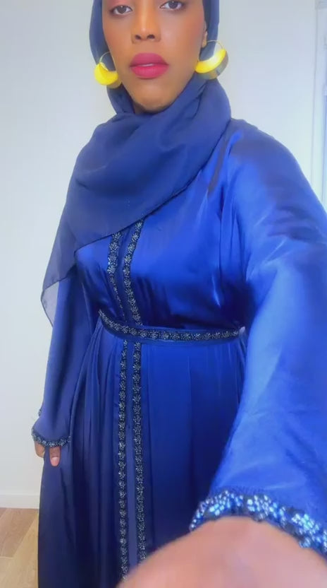 Vidéo produit – Abaya Aïssa